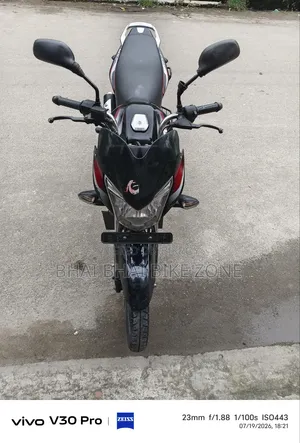 Bajaj Pulsar RS200 2013 Black