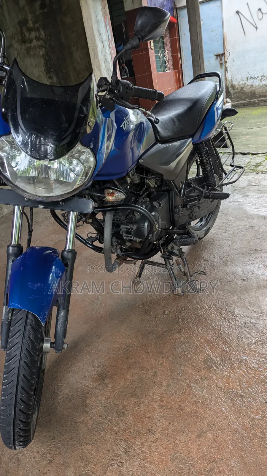 বাজাজ ডিসকভার ১১০ ২০২৫ নীল