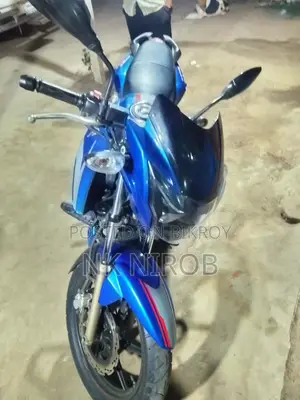 TVS Apache RTR 160 2V 2025 Blue