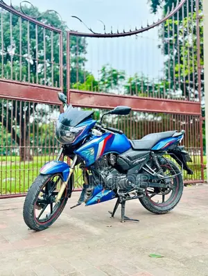 TVS Apache RTR 160 2V 2025 Blue