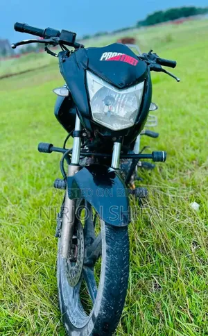 Hero Hunk ২০০৯ ব্ল্যাক