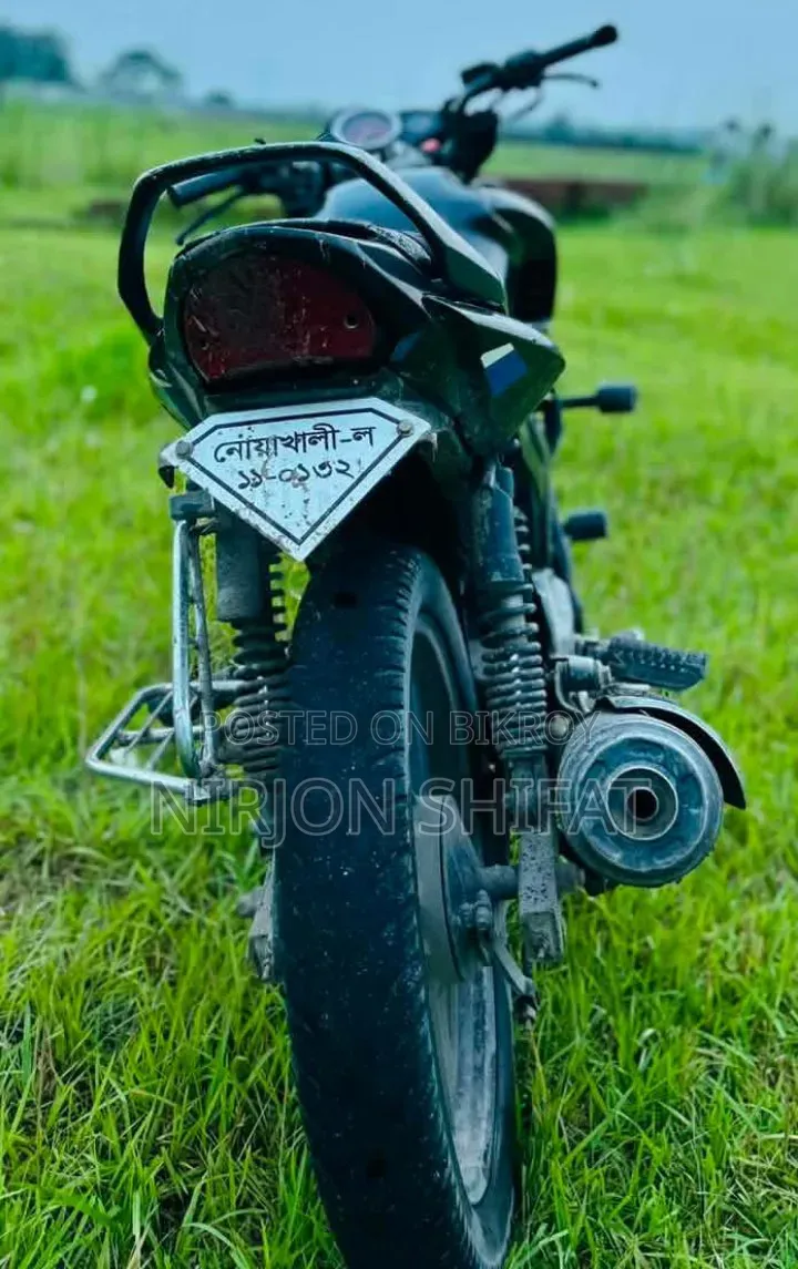 Hero Hunk ২০০৯ ব্ল্যাক