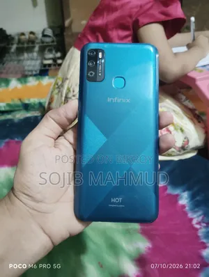 Infinix Hot 9 Play 32 GB Blue