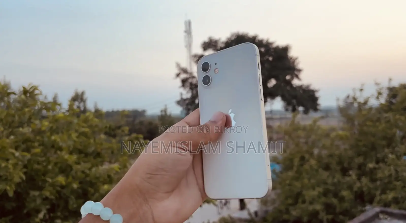 নিউ অ্যাপল আইফোন ১২ ১২৮ জিবি হোয়াইট