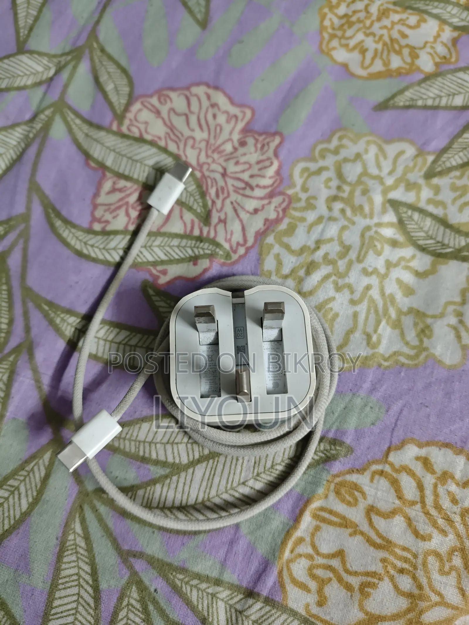 Apple 20W USB-C Charger