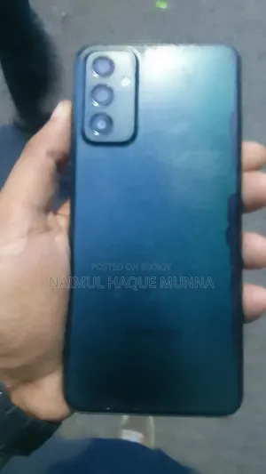 Samsung Galaxy F23 128 GB Black