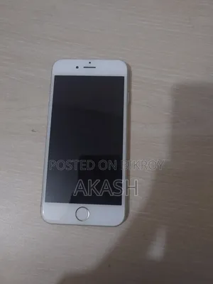 Apple iPhone 6s 16 GB White