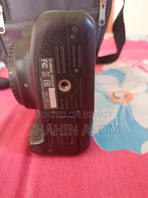 ক্যানন ১২০০ডি