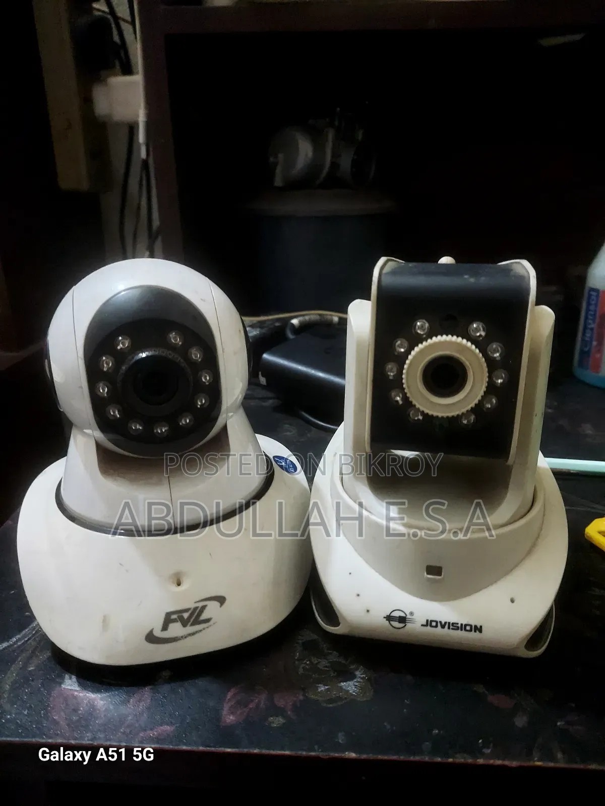 If you take 2 cameras together!