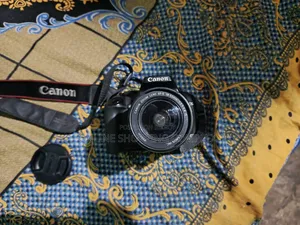 Canon 1000D