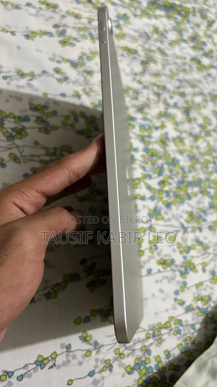 Apple iPad 10.2 (2020) Wi-Fi 64 GB Silver