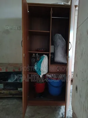 Almirah Sale
