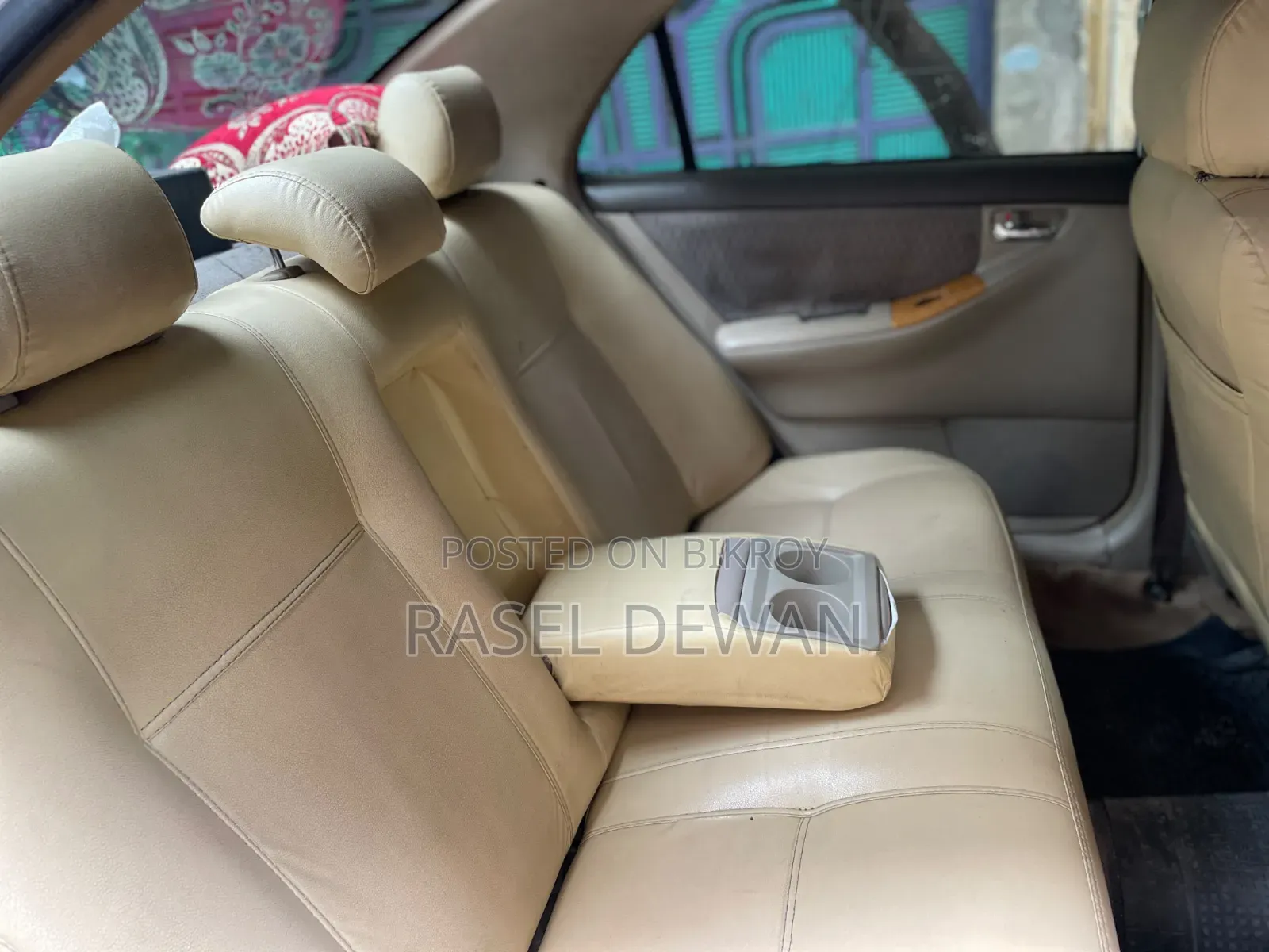 Toyota Corolla 2010 White