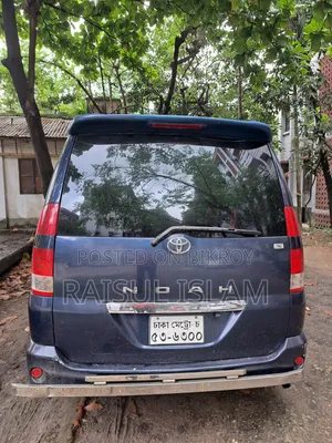 Toyota Noah 2.0 AWD (8 Seater) 2006 Blue
