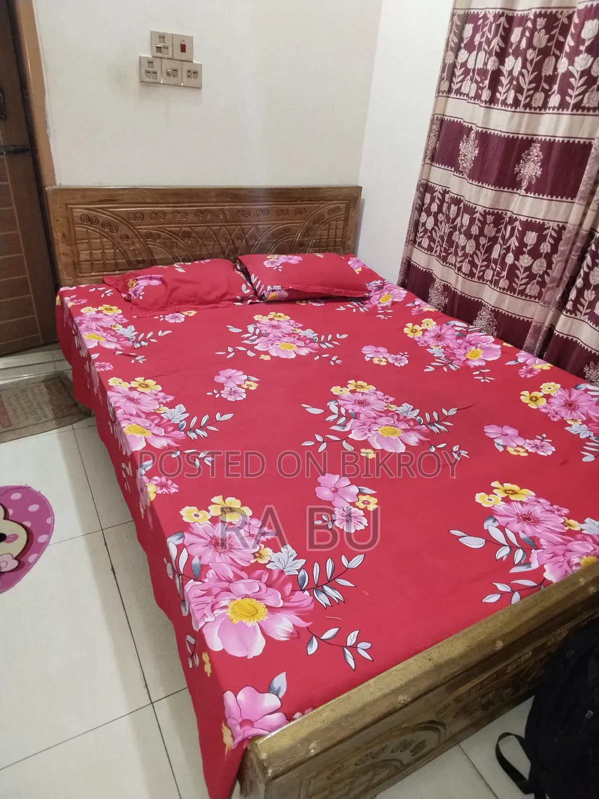 সেঘুন কাঠের ৫/৭ সেমি ডাবল খাট