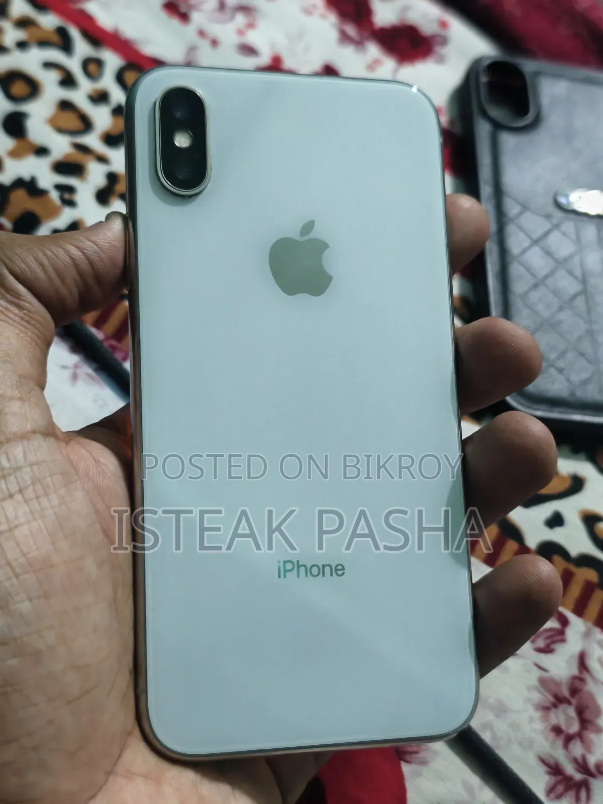 Apple iPhone X 256 GB White