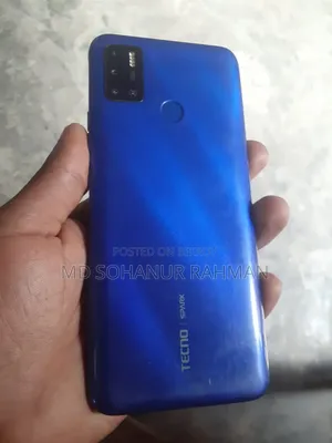টেকনো স্পার্ক ৬ এয়ার ৩২ জিবি নীল