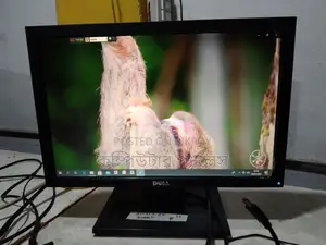 ডেল ১৭ ইঞ্চি ১০০% ফুল ফ্রেশ ওয়াইড মনিটর