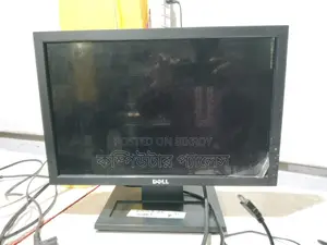 ডেল ১৭ ইঞ্চি ১০০% ফুল ফ্রেশ ওয়াইড মনিটর