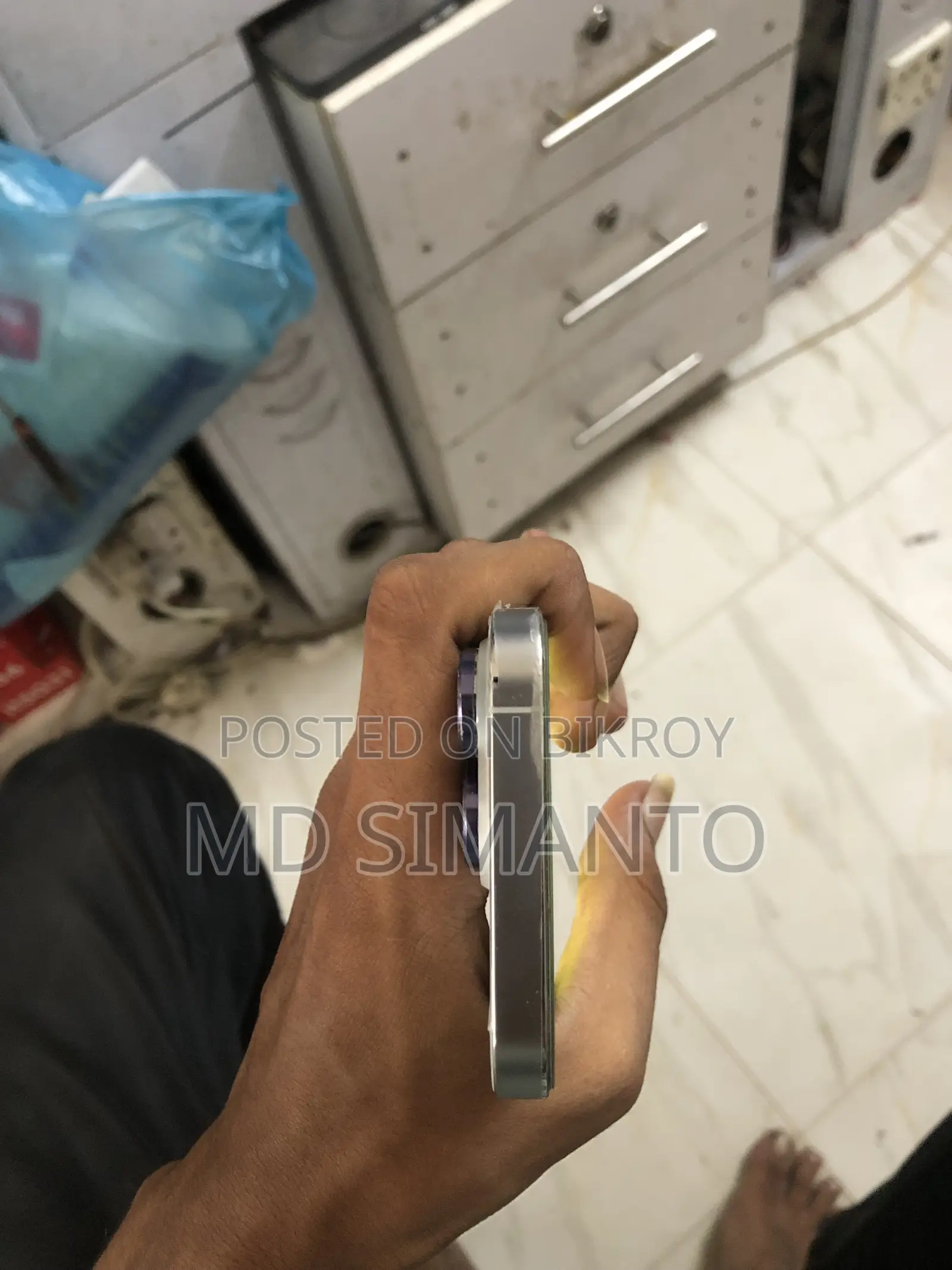 অ্যাপল আইফোন ১৪ প্রো ১২৮ জিবি সিলভার
