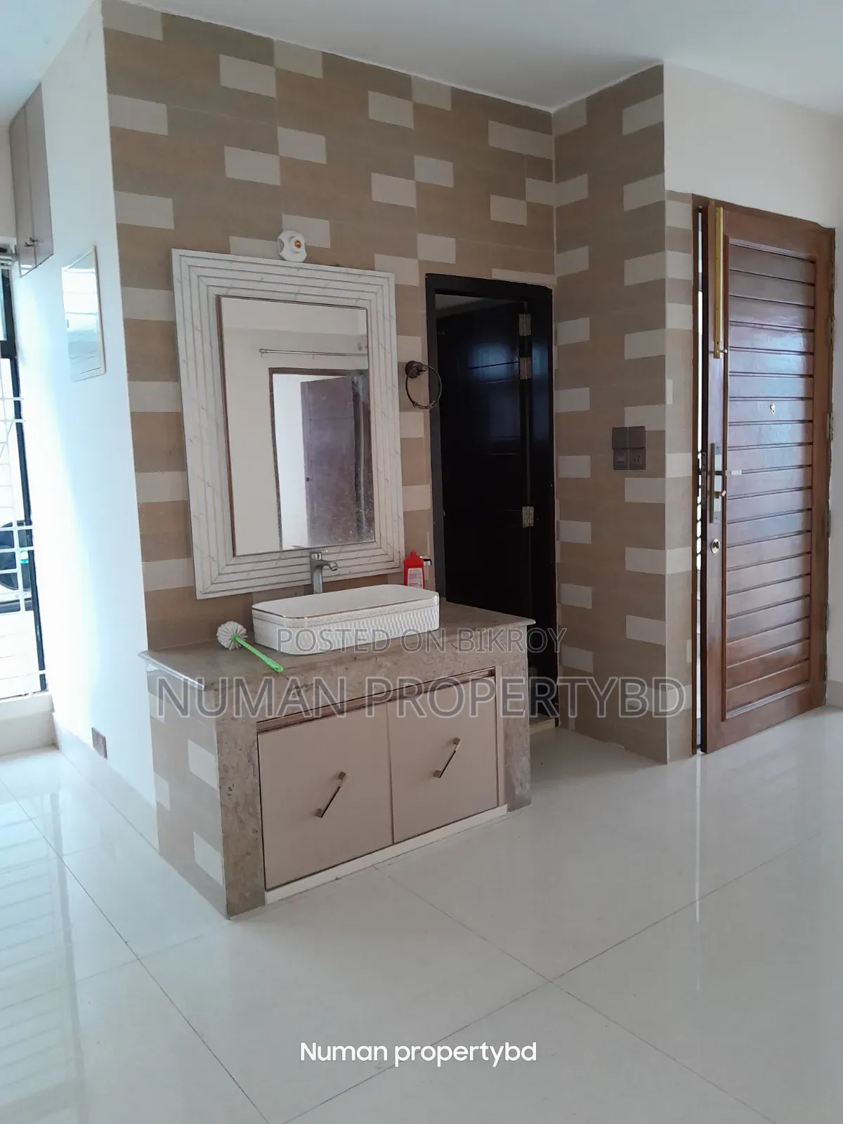 4 Bedroom Apartment in Numan Property BD, Basundhara for Rent