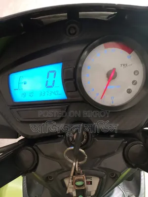 TVS Apache RTR 160 2V 2015 Green