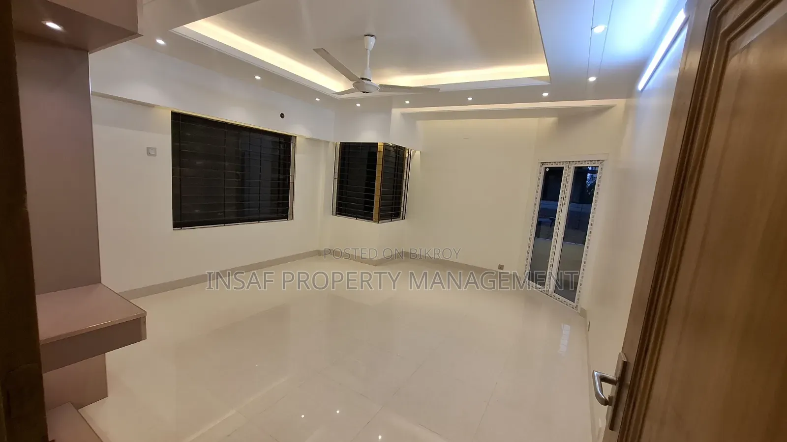 4bdrm Apartment in Gulshan for Rent