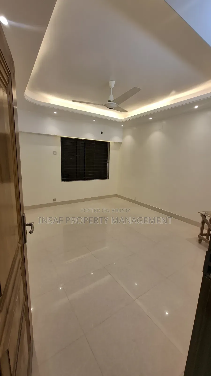 4bdrm Apartment in Gulshan for Rent