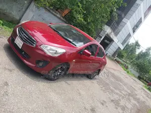 Mitsubishi Attrage 2015 Red