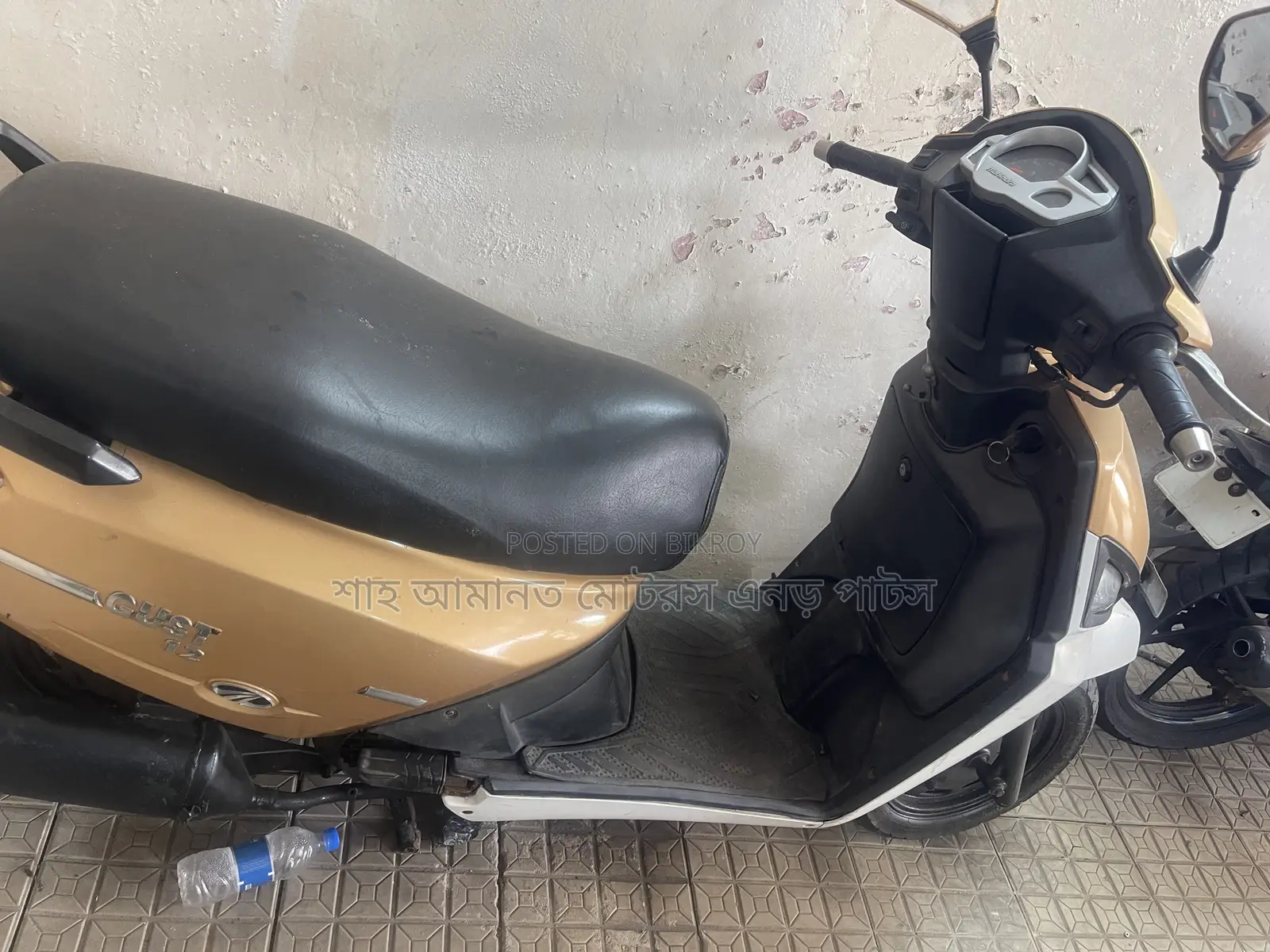 মাহিন্দ্রা গাস্টো ২০১৮ গোল্ড