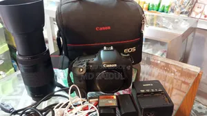 ৭৫-৩০০ মিমি লেন্সসহ Canon EOS 7D