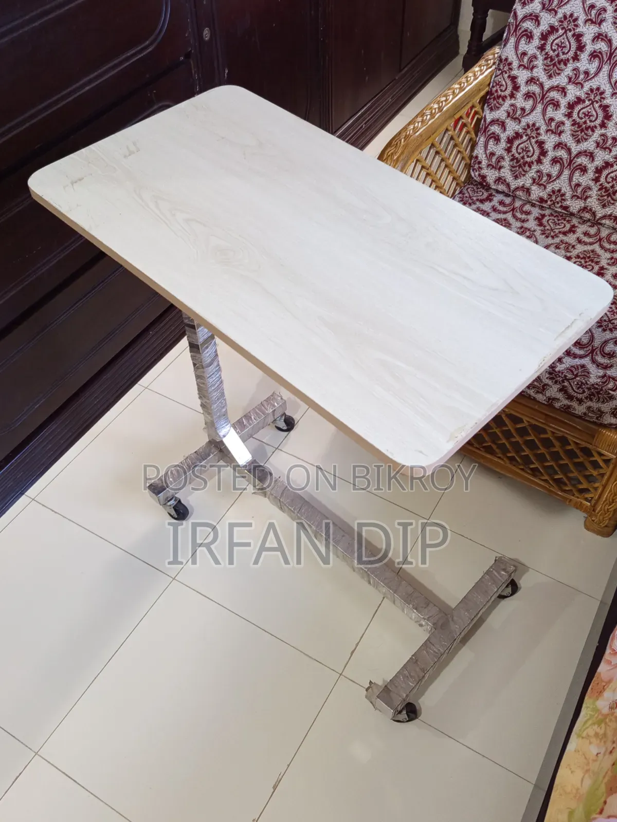 Portable Adjustable Bed Table