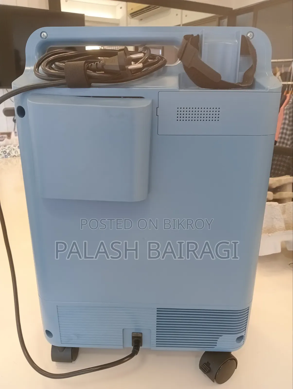 ফিলিপস অক্সিজেন কনসেন্ট্রেটর ৫ লিটার (জরুরি বিক্রয়)