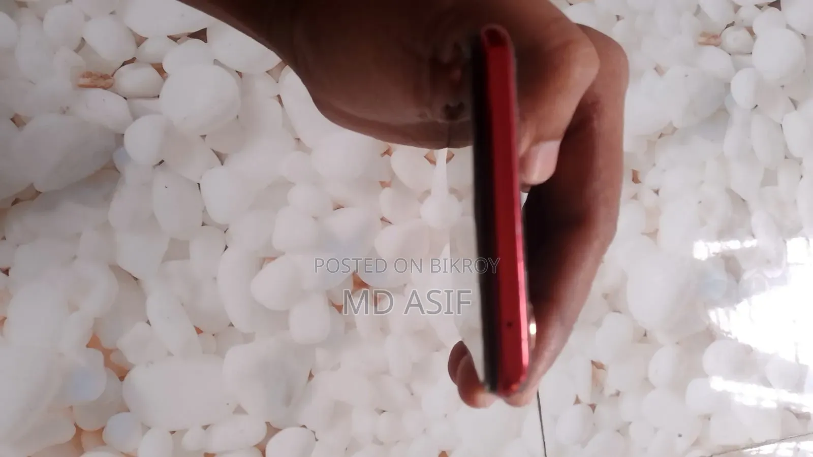 অপ্পো এফ১৫ ২৫৬ জিবি রেড
