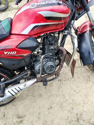 Victory Hammer 2013 Red