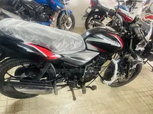 Bajaj Discover 125 2020 Black