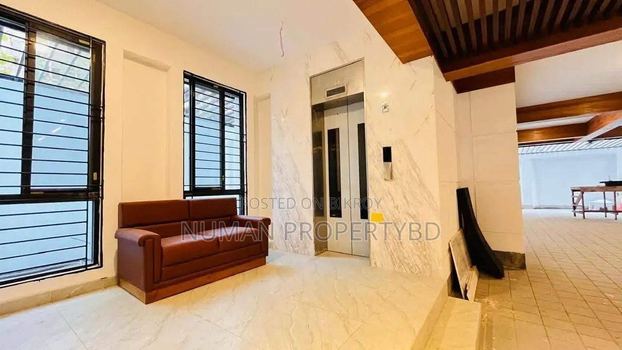 4 Bedroom Apartment in Numan Property Bd, Basundhara for Rent