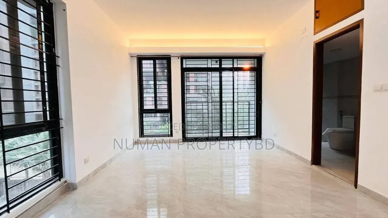 4 Bedroom Apartment in Numan Property Bd, Basundhara for Rent