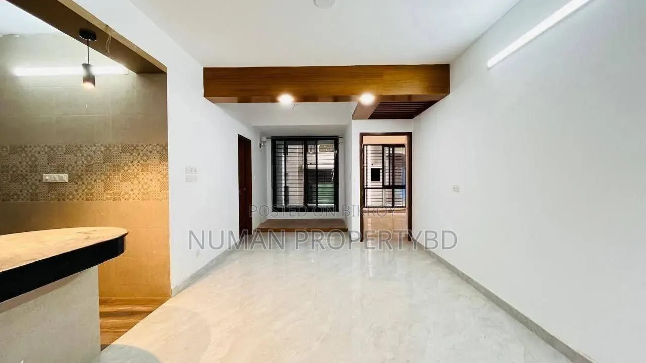 4 Bedroom Apartment in Numan Property Bd, Basundhara for Rent