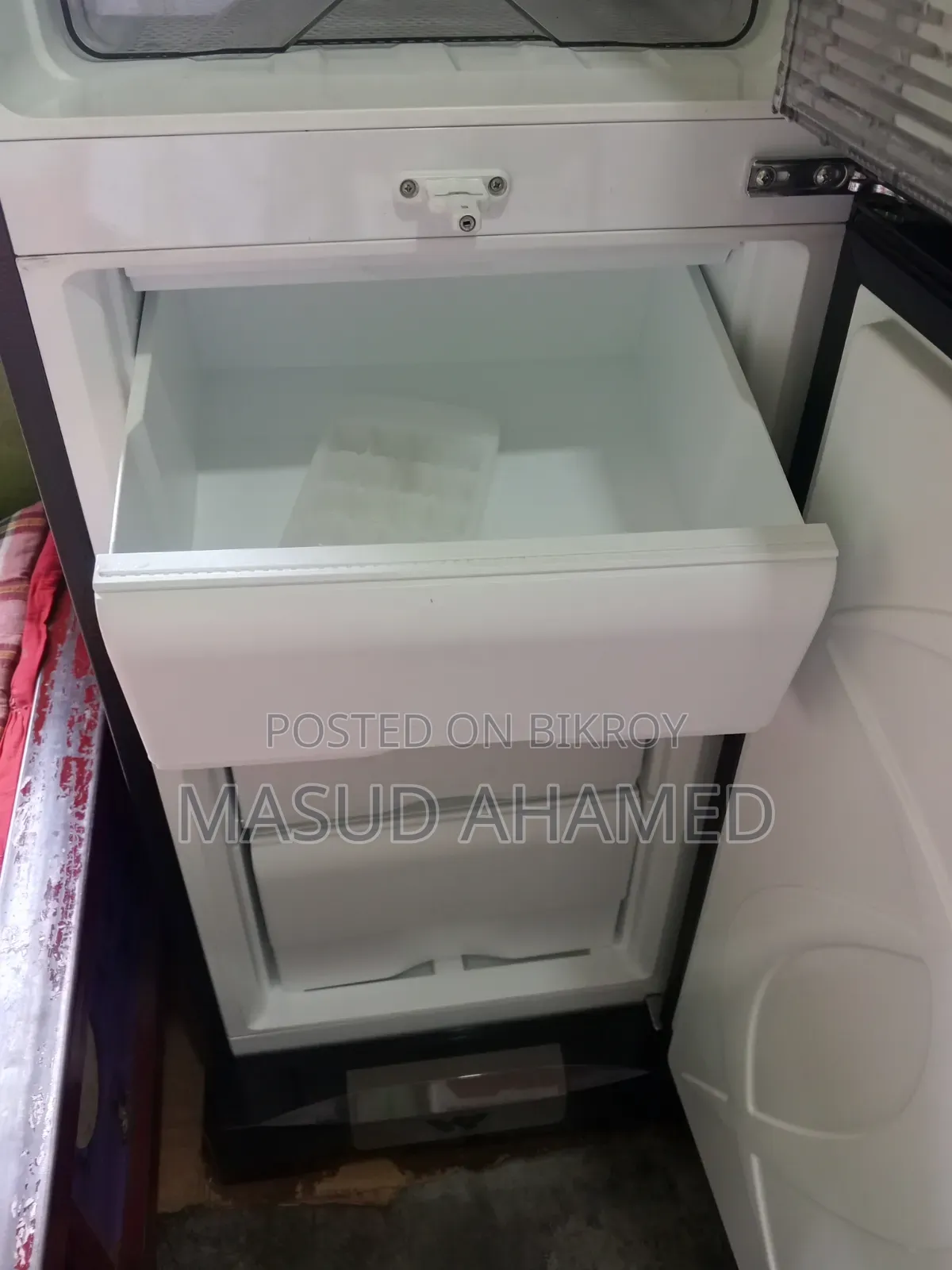 ওয়ালটনের ফ্রিজ