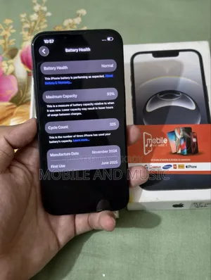 Apple iPhone 16e 128 GB Black