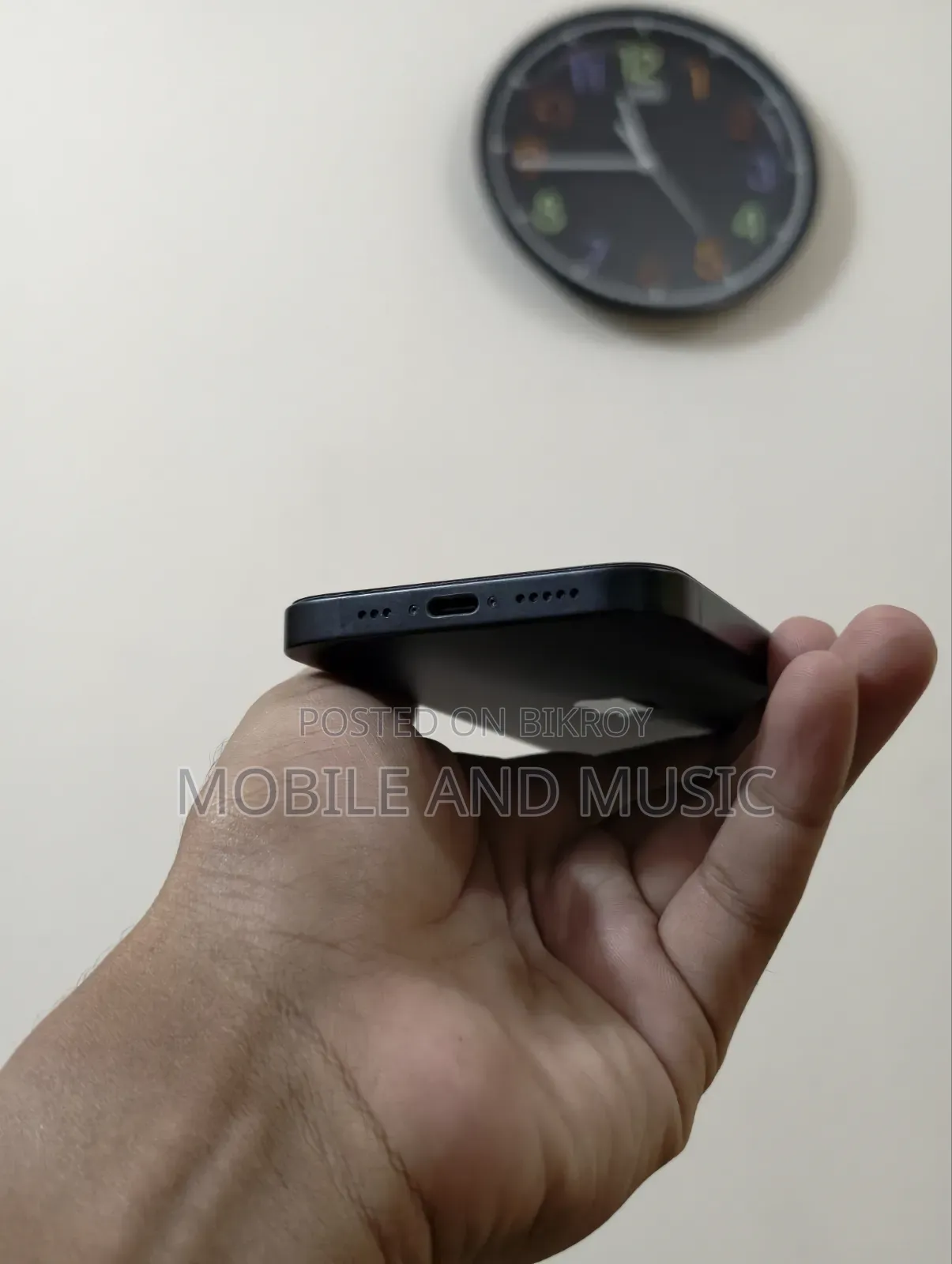 Apple iPhone 16e 128 GB Black