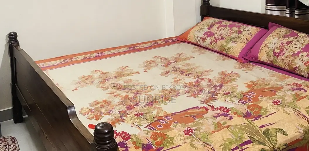 Koroi Wood Bed