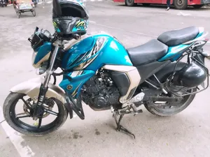Yamaha FZ 2019