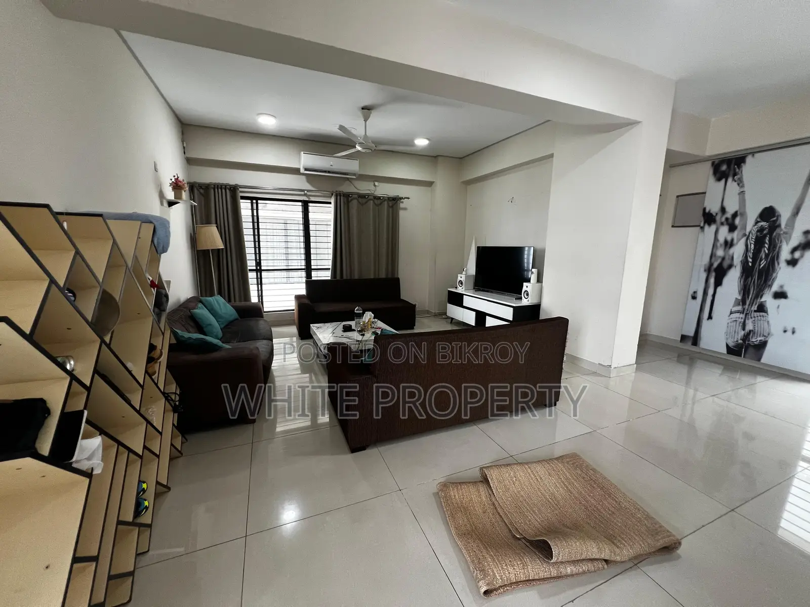 4-bedroom Apartment in White Property, Gulshan for sale
