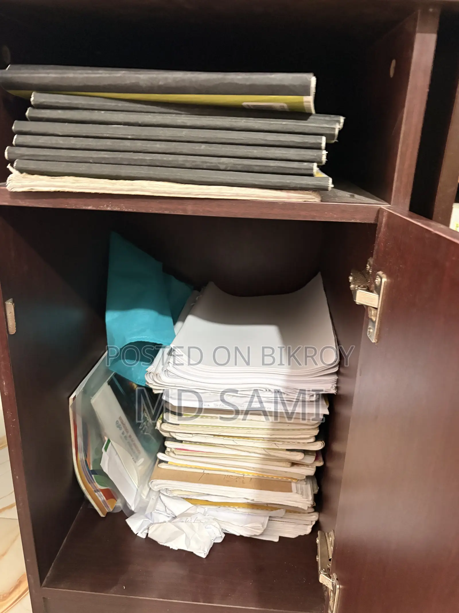 HATIL ZITS 105 Reading Table