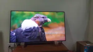 Samsung 65RU7400 65" UHD Voice Remote Smart TV Fresh Condition