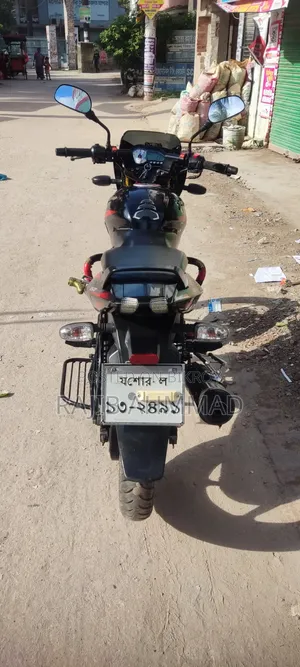 Bajaj Pulsar 150 2019 Black