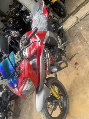 Yamaha 2017 Red