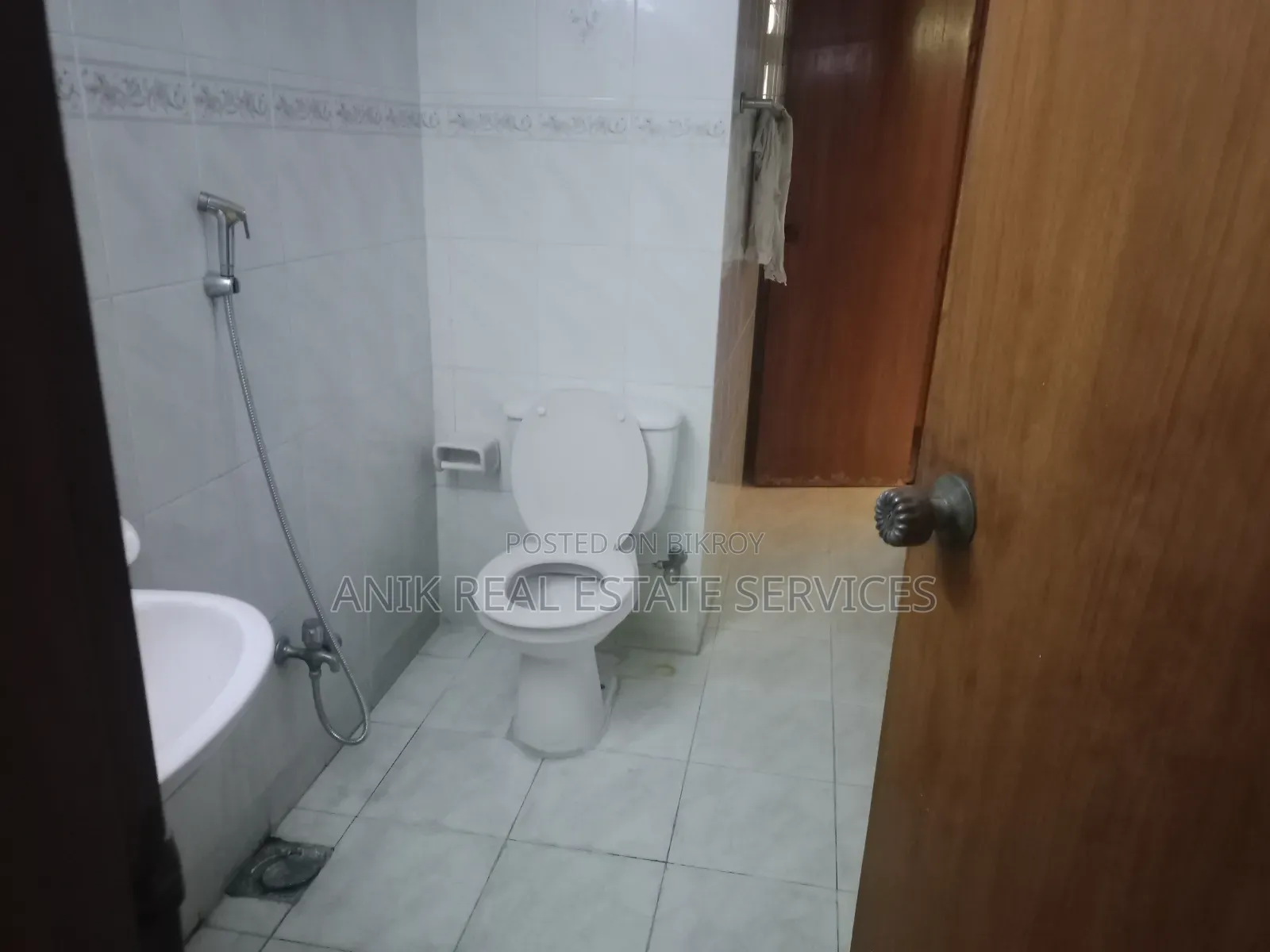 3-bedroom Apartment in Anik Real Estate, Gulshan for sale
